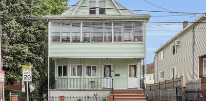 28 Medford Street, Medford