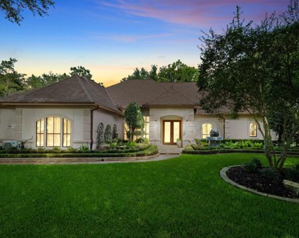 908 Bentwood Court, Friendswood