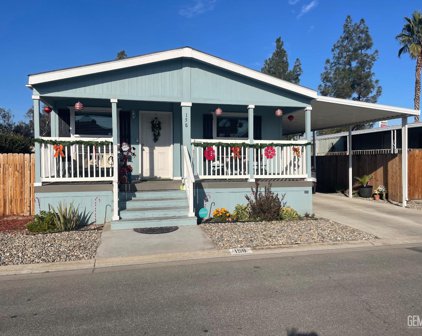 4401 Hughes Unit 157, Bakersfield