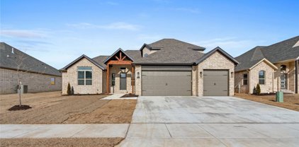 221 Ambry Loop, Centerton