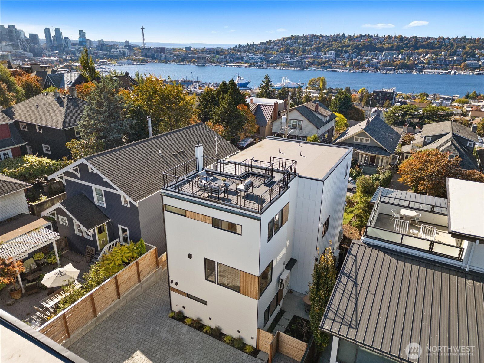 2214 Broadway E Unit #B, Seattle | MLS# 2460172 | Skyline Properties ...