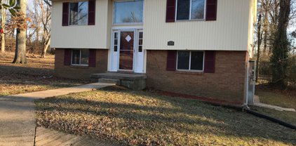 108 Airport Rd, Clarksville