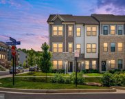 240 Narrowleaf Way, Laurel image