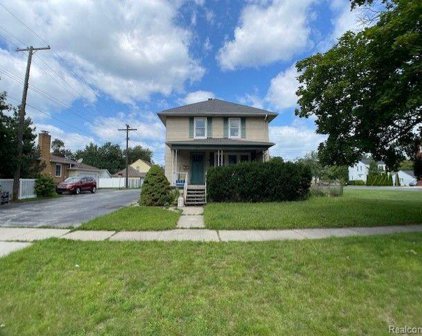 1517 COURT, Port Huron