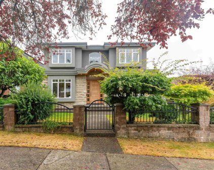 2128 Newport Avenue, Vancouver