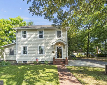 206 Oak Ln, Glen Burnie
