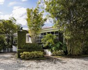 7125 E Lago Dr, Coral Gables image