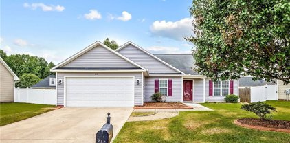 218 Bennington Drive, Raeford