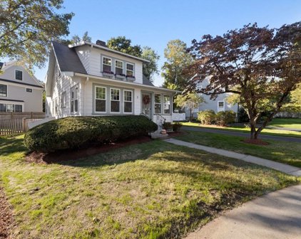 3 Dexter Road, Wellesley