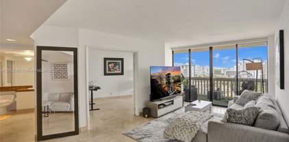 1000 E Island Blvd Unit #2105, Aventura