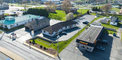 2910 E Market St, York