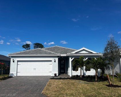 7517 Paradise Tree Drive, North Fort Myers