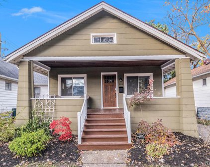 380 ALBANY, Ferndale