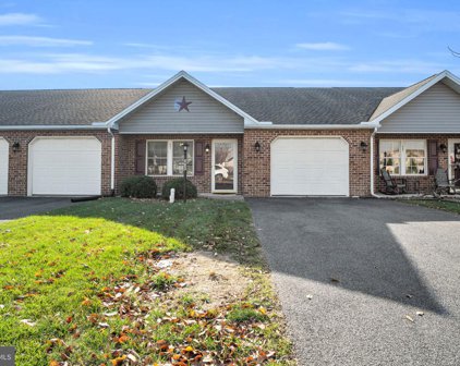 403 Kara Way, Shippensburg