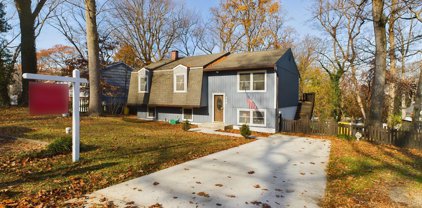 986 Round Top Dr, Annapolis