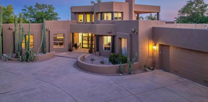 6872 E Desert Wind, Tucson