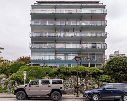 1845 Bellevue Avenue Unit 101, West Vancouver