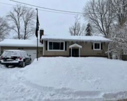 47293 Hilltop Road, Bloomingdale