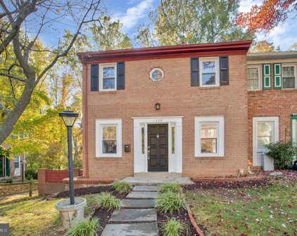 1409 Deerfield Ln, Woodbridge