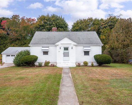 196 Bradford Road, Westerly