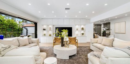 10560  Wyton Dr, Los Angeles