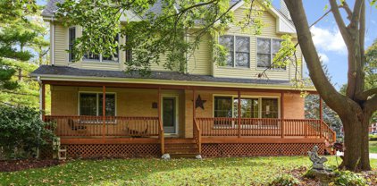 3207 Jackson Drive, Arlington Heights