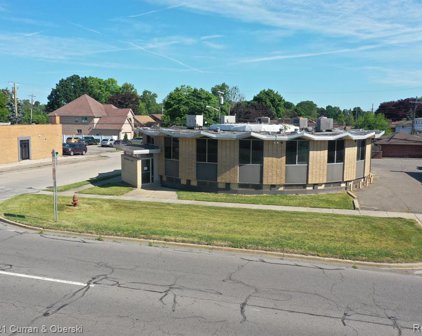 22146 FORD, Dearborn Heights