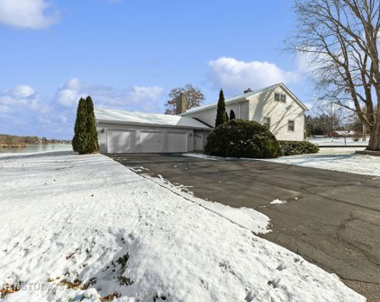 4200 W Lake Shore Drive, Wonder Lake