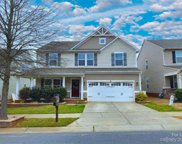 2042 Hamil Ridge  Drive, Waxhaw image