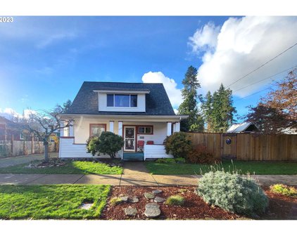 731 S 1st ST, Cottage Grove