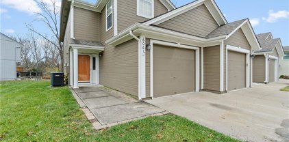 6067 NE Moonstone Drive, Lee's Summit