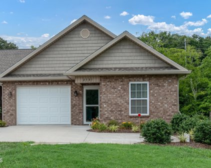 2781 Waters Place Drive, Maryville