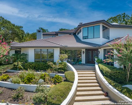 1 Bishops Green, San Antonio