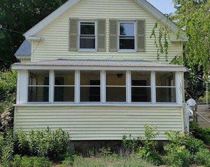 101 Spring St, Marlborough