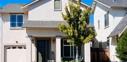 1670 Panorama Drive, Hollister