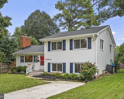 114 Simms Dr, Annapolis