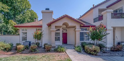 5656 Belleza Dr, Pleasanton