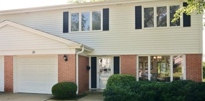21 N Regency Drive, Arlington Heights