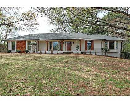 575 Rounsaville Road, Roswell