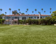 706 N Canon Drive, Beverly Hills image