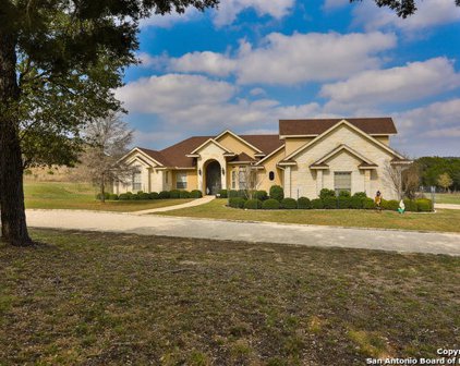 255 Wildflower Ln, Kerrville