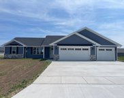 1240 ALLEN LEE Way, Pulaski, WI 54162 image