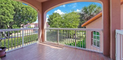 2390 W 74th St Unit #201, Hialeah