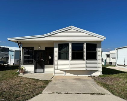 4562 Jefferson Davis E Blvd, Estero