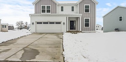W242N5616 S Peppertree Dr, Sussex
