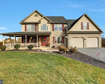 835 Burdock Court, Chambersburg
