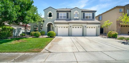 9437 Queen Charlotte Drive, Las Vegas