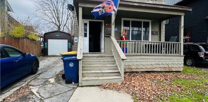 16 Vine Street, Lockport-City
