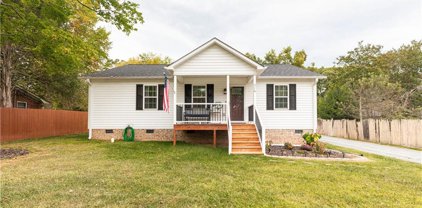 516 Playground Road, Archdale