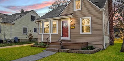1427 W Hazelhurst, Ferndale